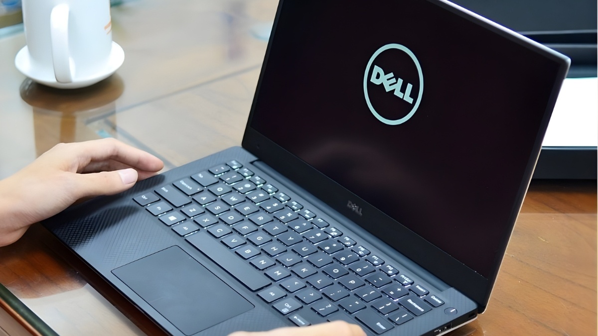 Khởi động lại máy tính