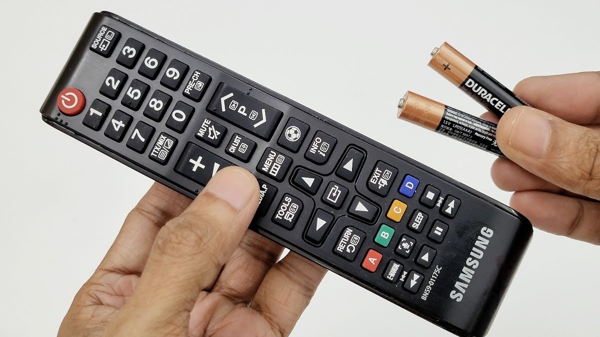 Trường hợp cần kết nối lại điều khiển tivi Samsung