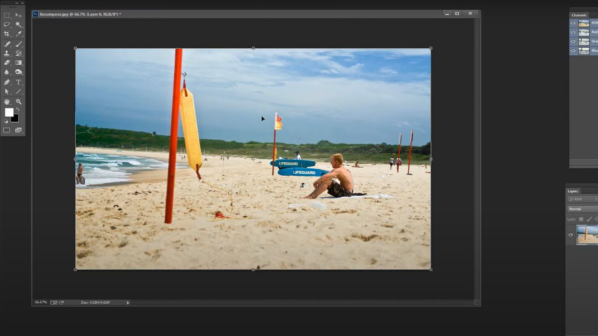 Cách mở rộng ảnh trong Photoshop bằng Content - Aware bước 3 (Hình minh họa)