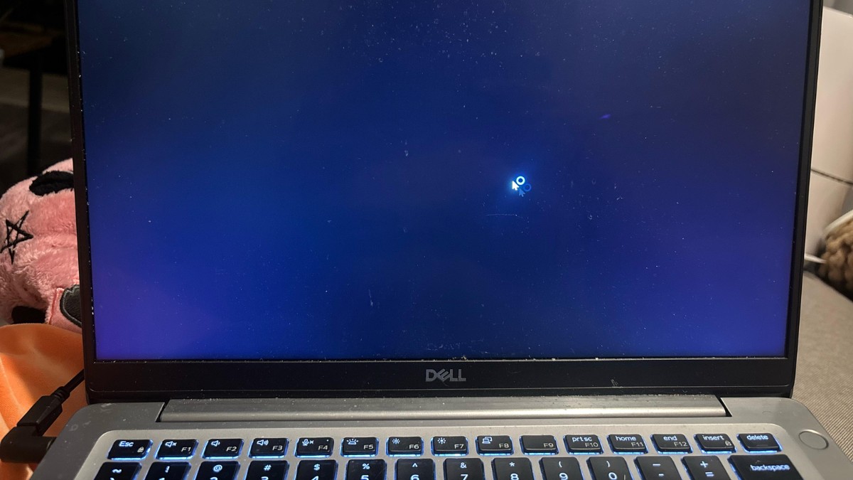 Những lỗi thường gặp khi tắt laptop Dell