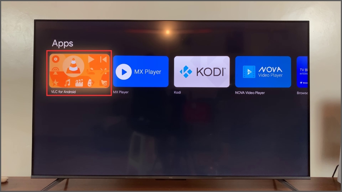 Chọn ứng dụng VLC trong kết quả tìm kiếm