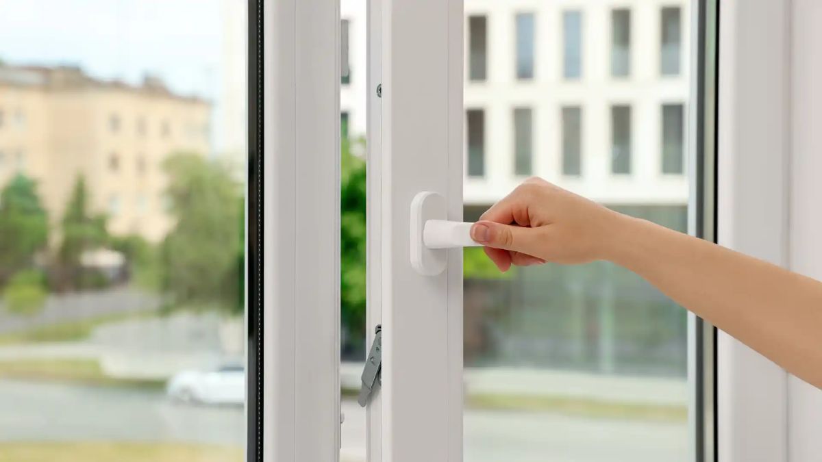 Không đóng kín cửa phòng khi bật chế độ Eco