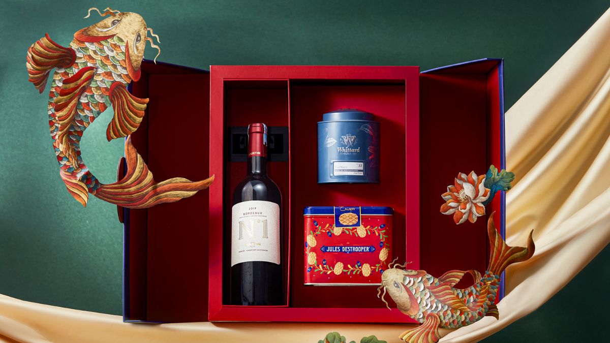 Trà, rượu biếu Tết thể hiện sự sang trọng