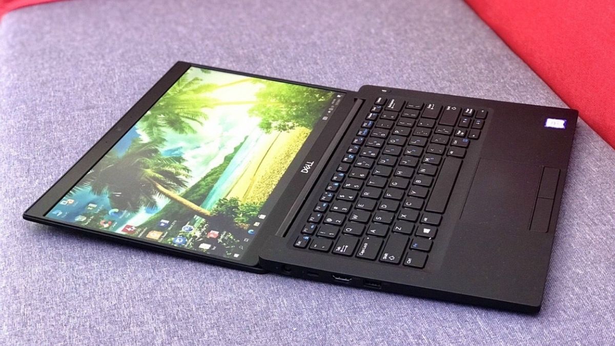 Dell Latitude 7390 được Dell phát hành năm 2018