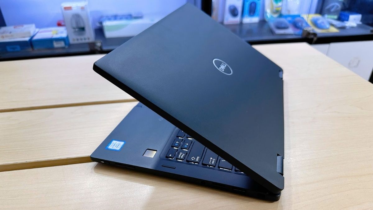 Dell Latitude 7390 đến nay vẫn đáng mua nếu máy có giá tốt