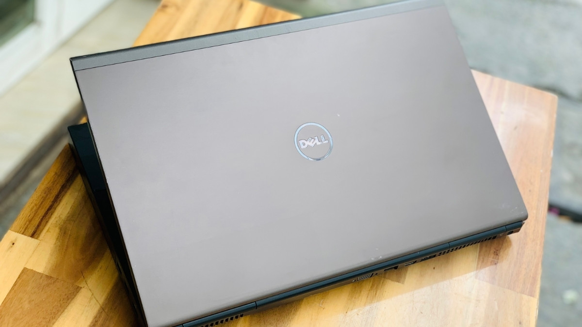 Thông tin chung về Dell Precision M6800