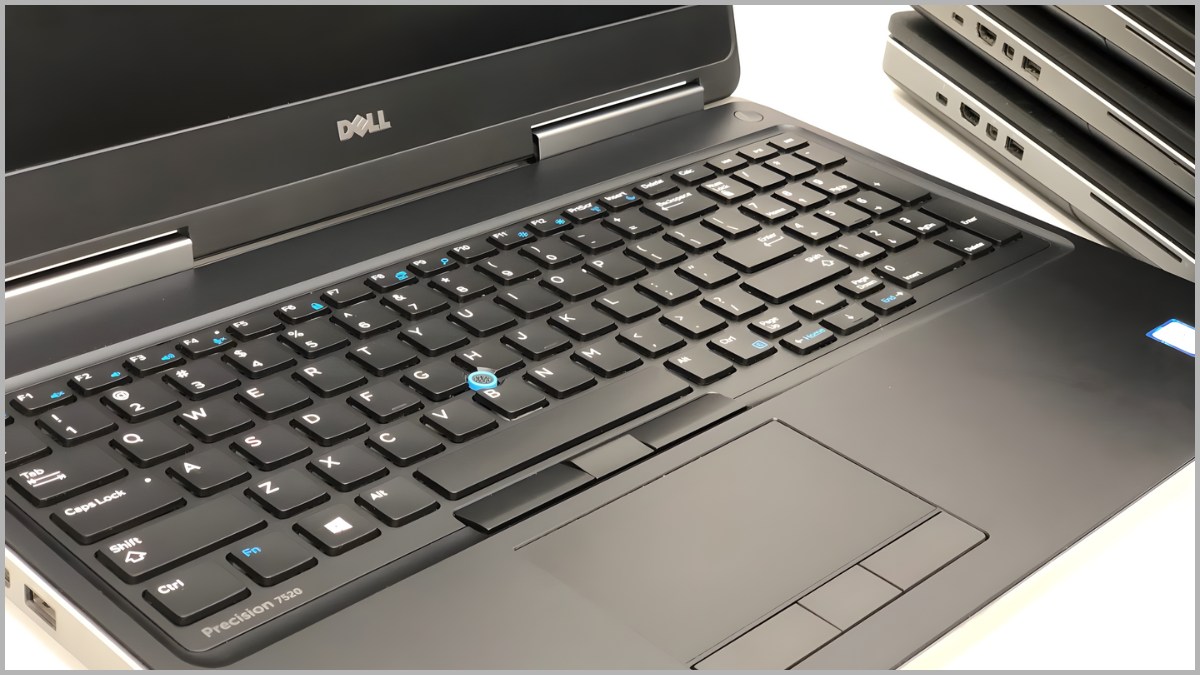 Việc có nên mua Dell Precision 7520 phụ thuộc vào nhu cầu và ngân sách