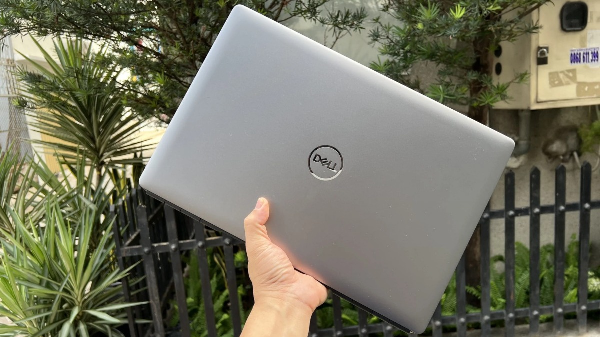 Dell Precision 7550 vẫn là mẫu laptop đáng để mua và sử dụng