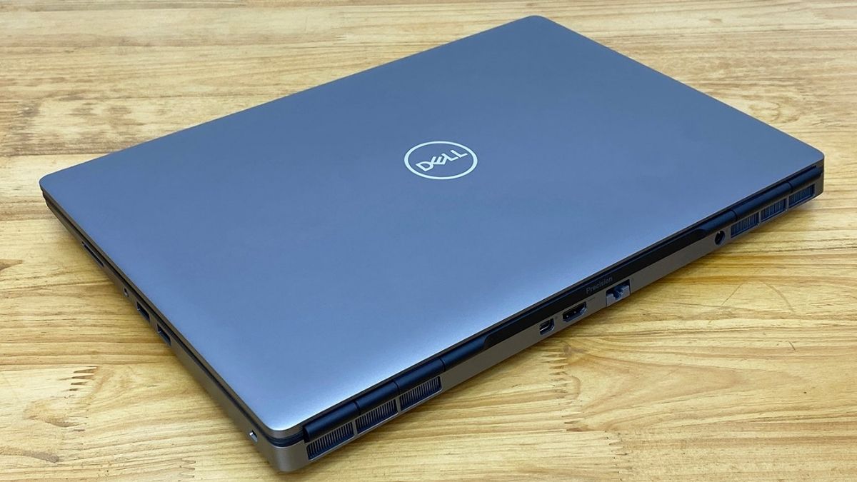 Dell Precision 7560 ra mắt vào thời điểm năm 2021