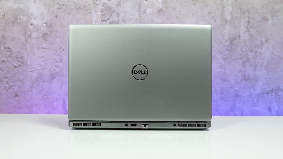 Dell Precision 7560 vẫn còn đáng để mua cũ