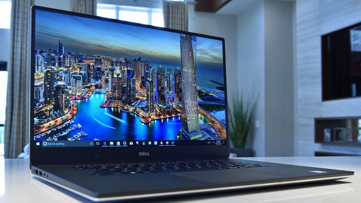 Dell XPS 15 cân bằng giữa hiệu năng mạnh mẽ và thiết kế tinh tế