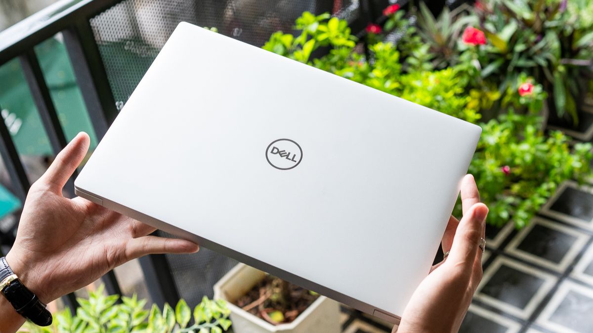 Laptop Dell XPS được tối ưu về trọng lượng