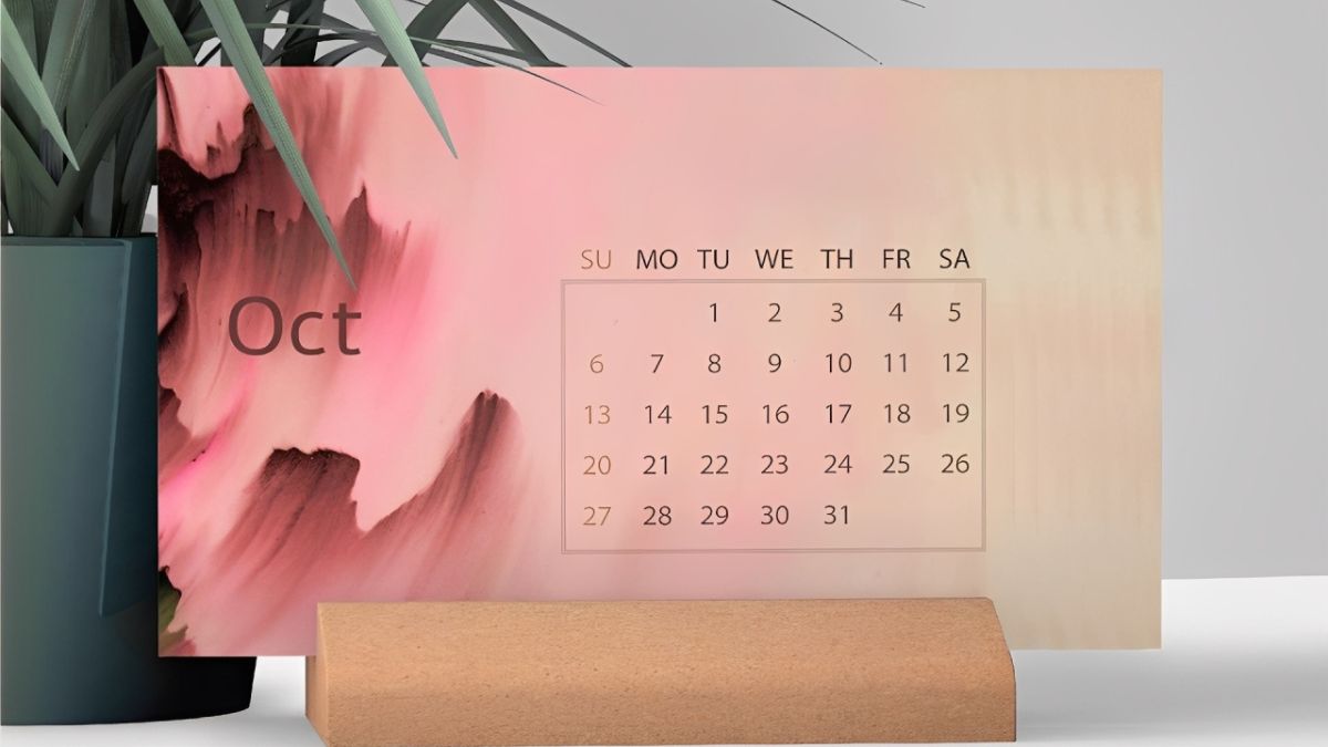 Lịch treo tường, lịch để bàn là món quà thiết thực cho dịp tất niên