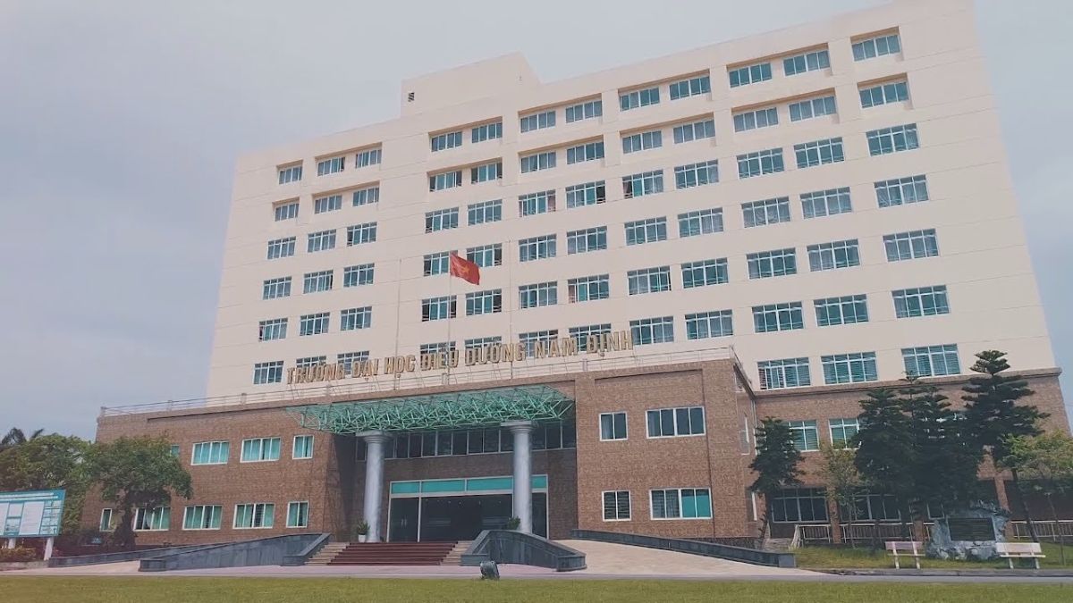 Trường Đại học Điều dưỡng Nam Định