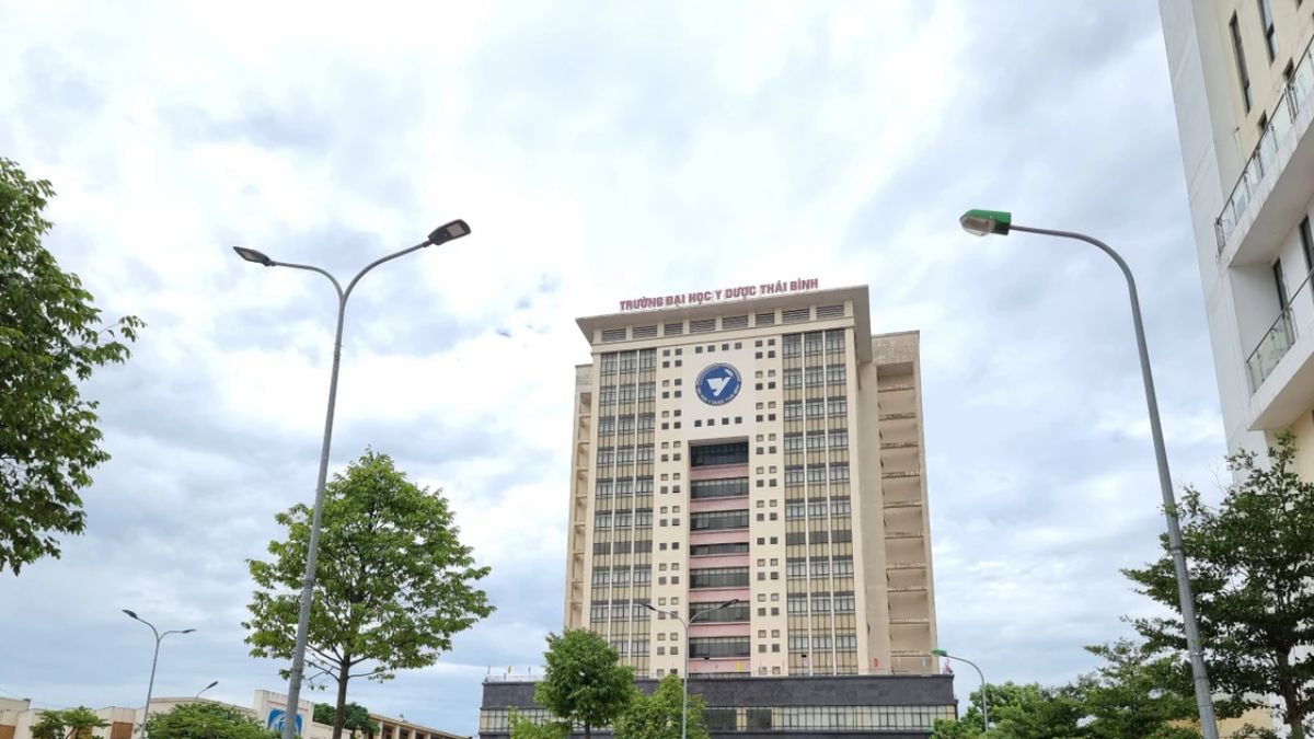 Có nên chọn trường Đại học Y Dược Thái Bình không