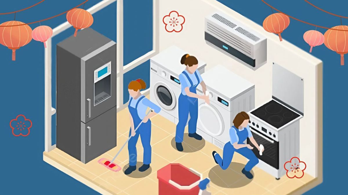 Lau dọn và kiểm tra lại các thiết bị điện tử cũng cần thiết khi dọn nhà Tết