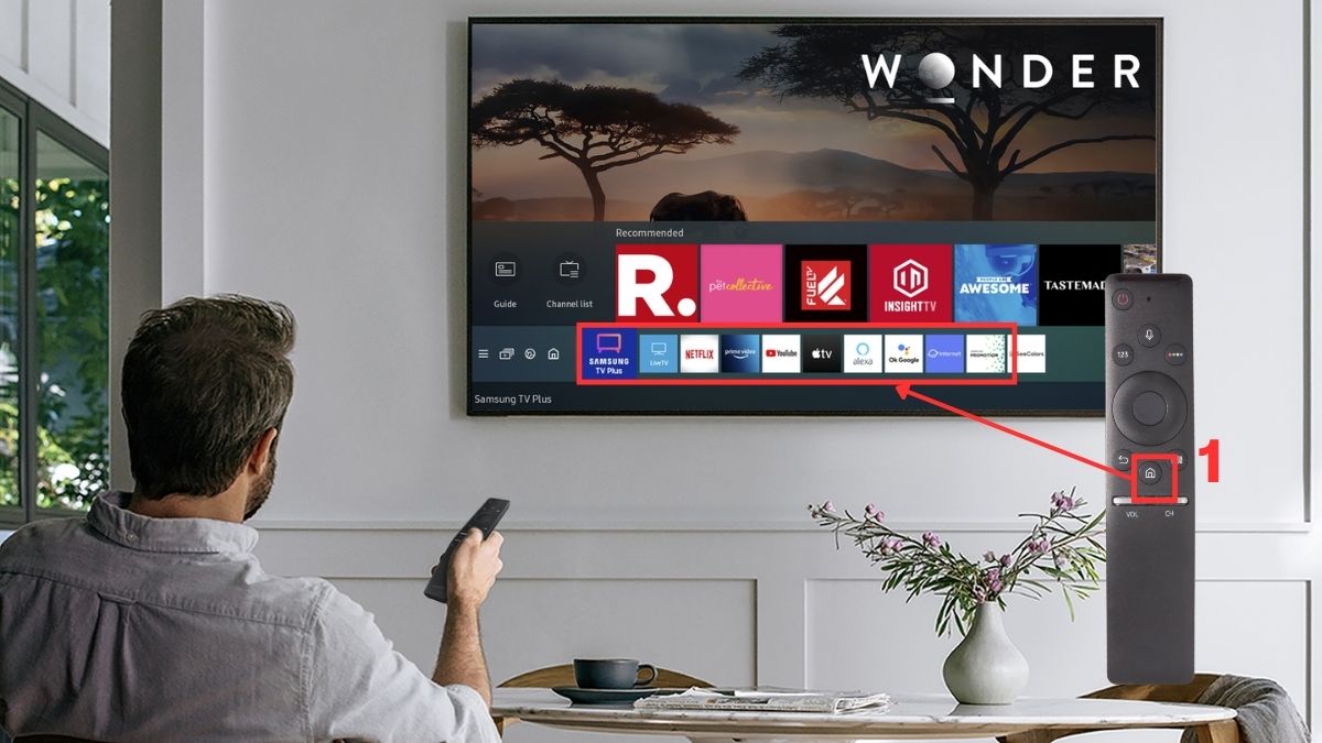 Sử dụng ứng dụng karaoke cài sẵn trên tivi bước 1 (Hình minh họa)