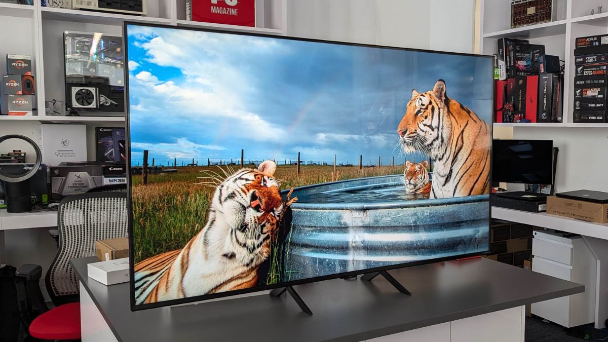 Kích thước tivi 86 inch là bao nhiêu? Kinh nghiệm mua tivi 86 inch