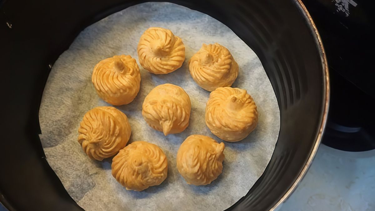 Cách tránh bánh su kem bị xẹp khi nướng