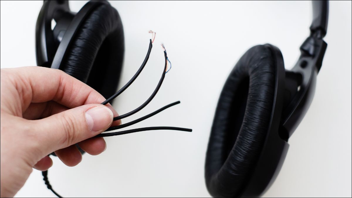 Tai nghe bị hỏng hoặc đứt dây