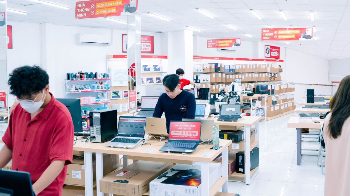 Địa chỉ mua laptop Dell Gold chính hãng
