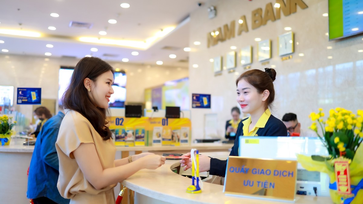 Những lưu ý quan trọng khi giao dịch ngân hàng cận Tết