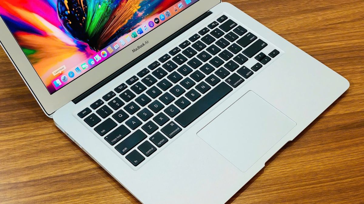 So sánh các đời MacBook Air A146