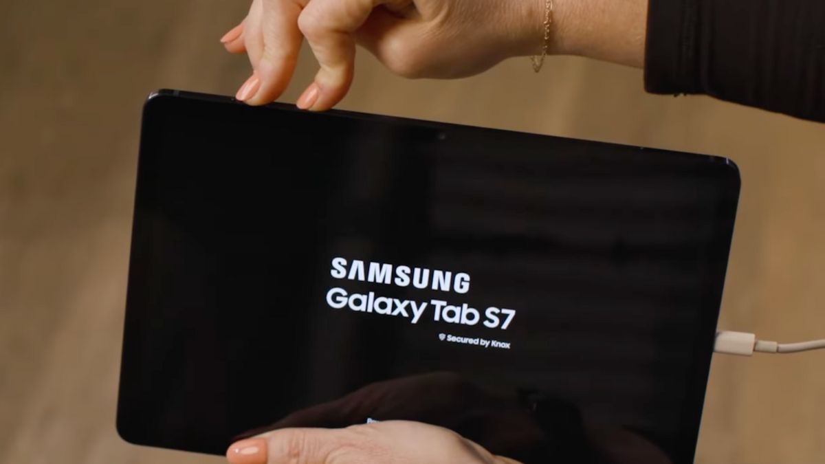 Buộc khởi động lại bằng phím cứng bước 3