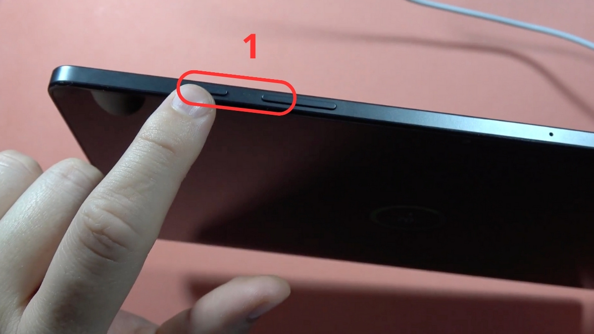 Xóa bộ nhớ đệm hệ thống để khắc phục máy tính bảng Samsung không lên nguồn bước 1