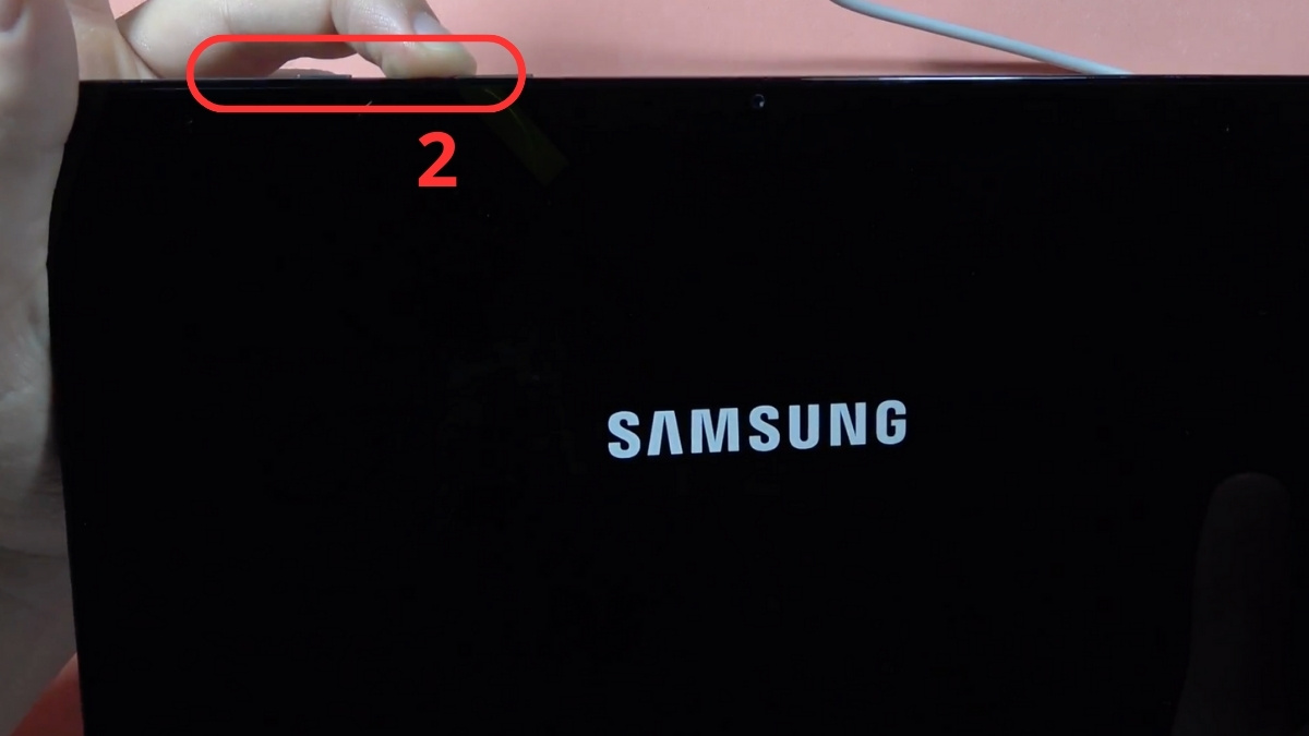 Xóa bộ nhớ đệm hệ thống để khắc phục máy tính bảng Samsung không lên nguồn bước 2