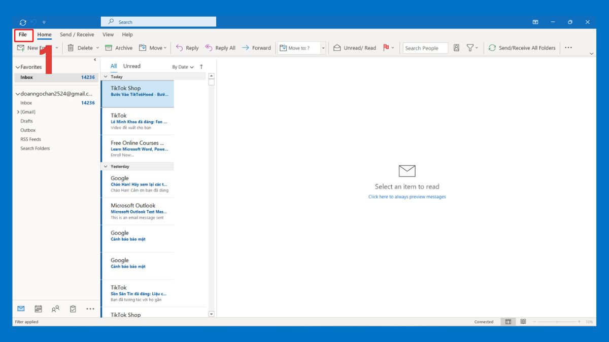 Cập nhật Outlook phiên bản mới để hạn chế tình trạng không nhận được mail bước 1