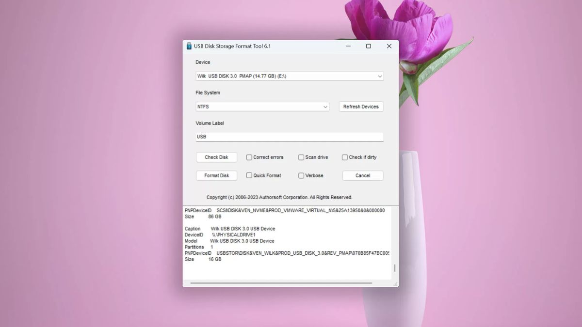 USB Disk Storage Format Tool là công cụ format USB đơn giản