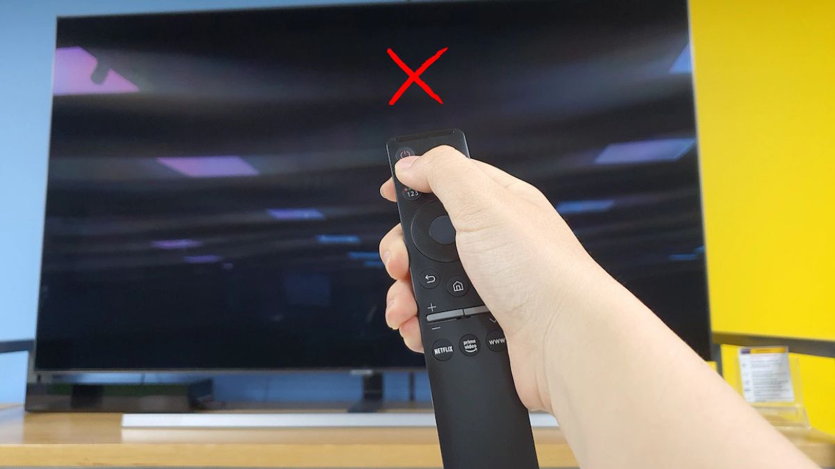 Tivi Samsung không nhận tín hiệu từ điều khiển dẫn đến không hoạt động