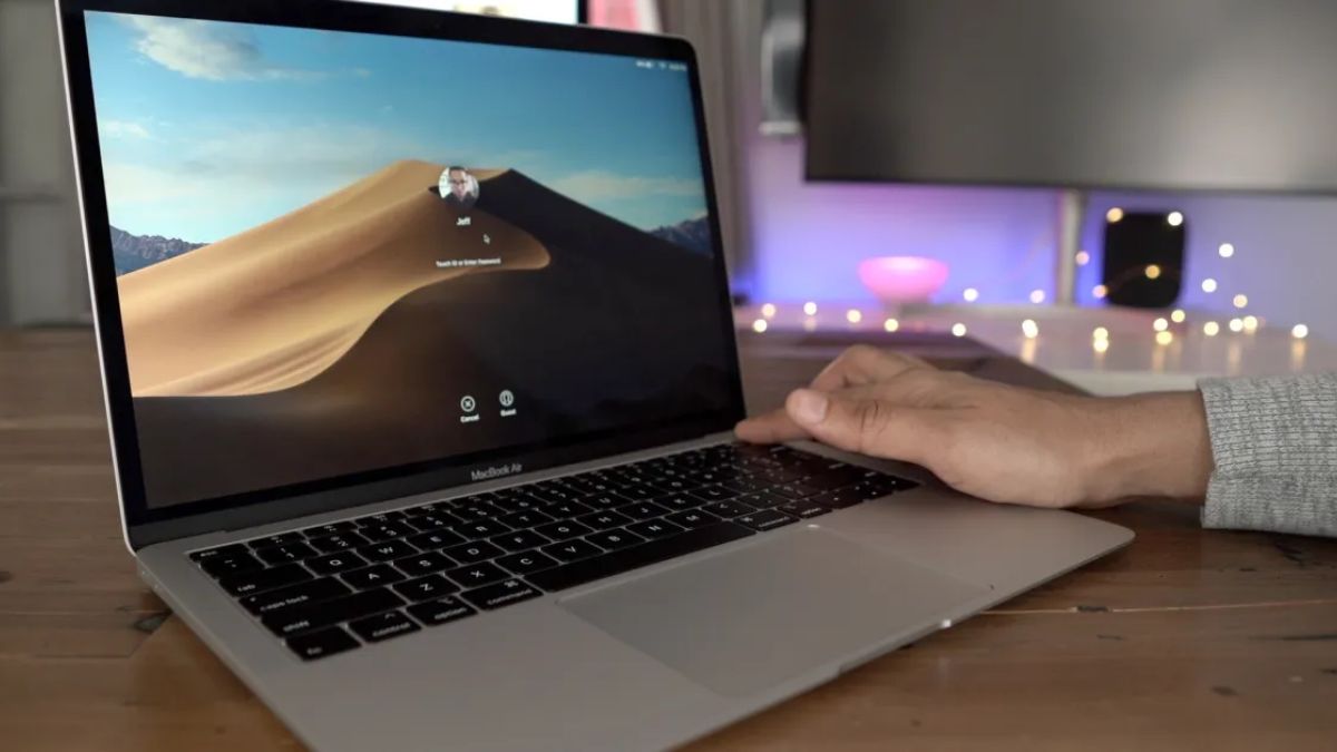 Mẹo giúp Macbook hoạt động ổn định khi bật màn hình lâu