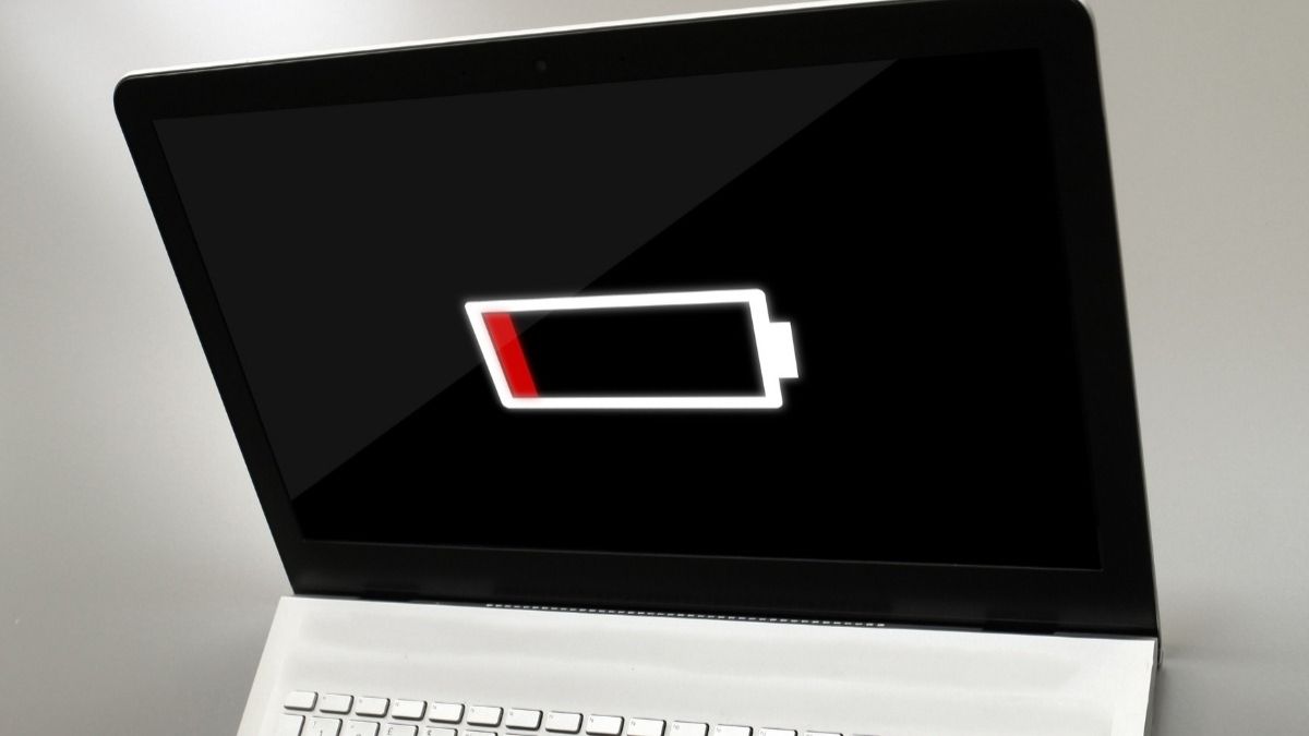 Một số dấu hiệu laptop bị chai pin thường gặp