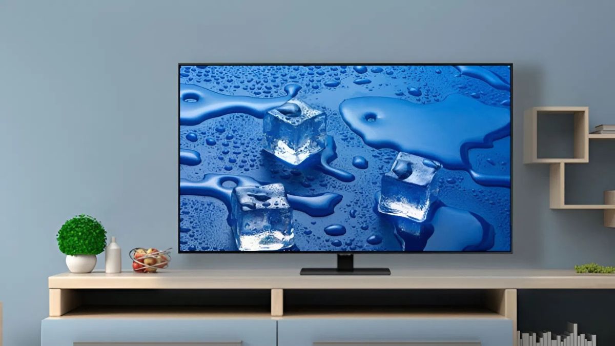 Tivi là từ phiên âm tiếng Việt của từ gốc Television trong tiếng Anh