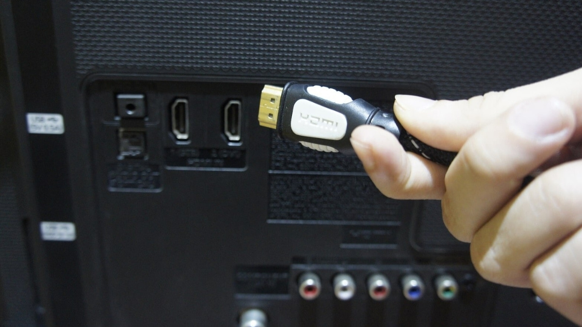 Lỗi nguồn điện và dây kết nối có thể khiến màn hình tivi Sony bị nháy