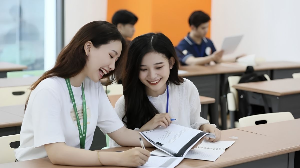 Đại học Vinh xét học bạ 2025