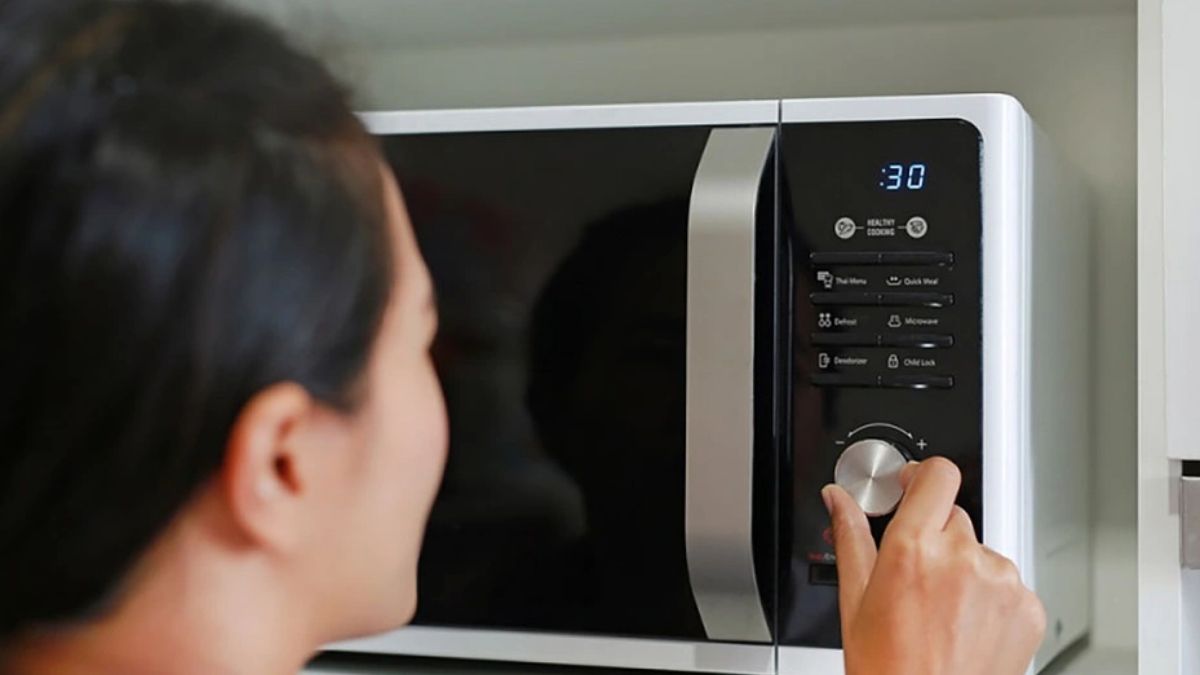 Hâm nóng lại cơm gạo lứt đúng cách