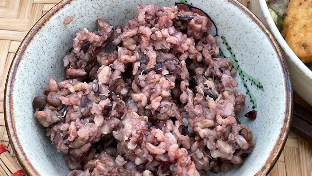 Dấu hiệu nhận biết cơm gạo lứt đã hỏng