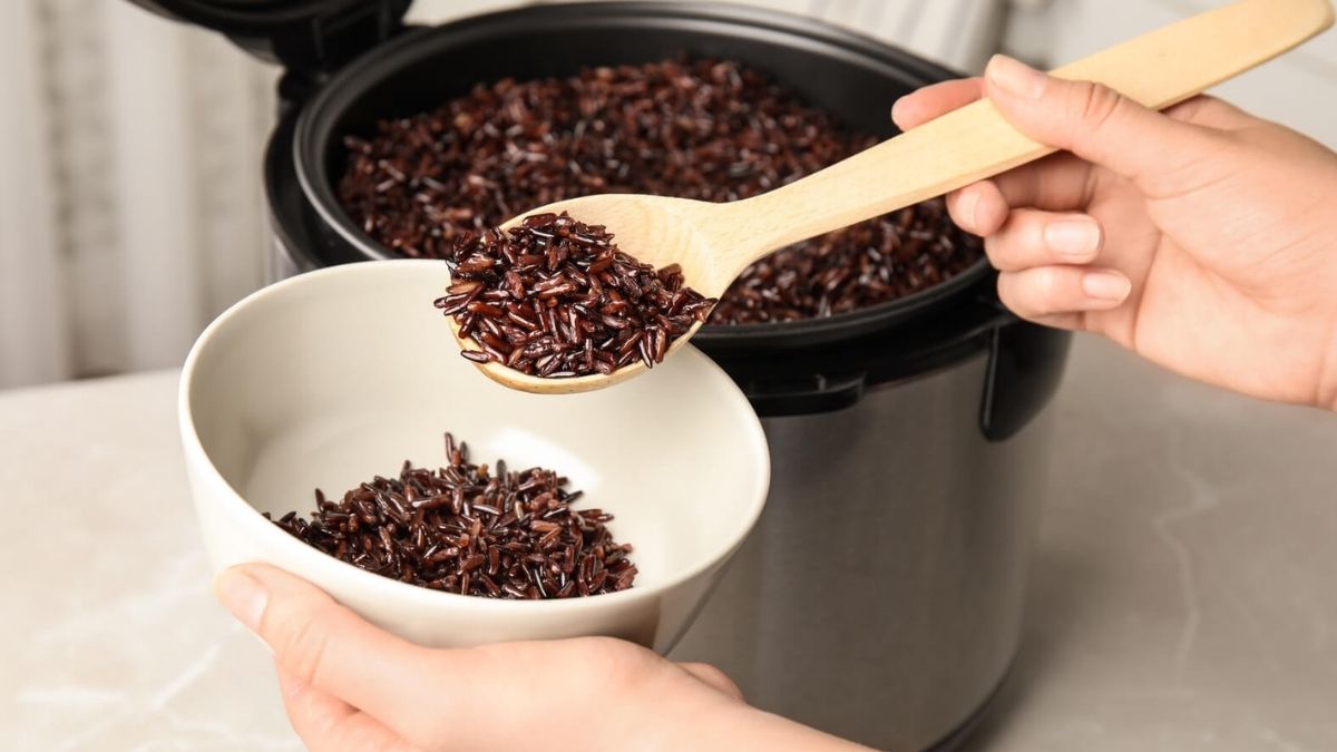 Mẹo giúp cơm gạo lứt bảo quản lâu hơn