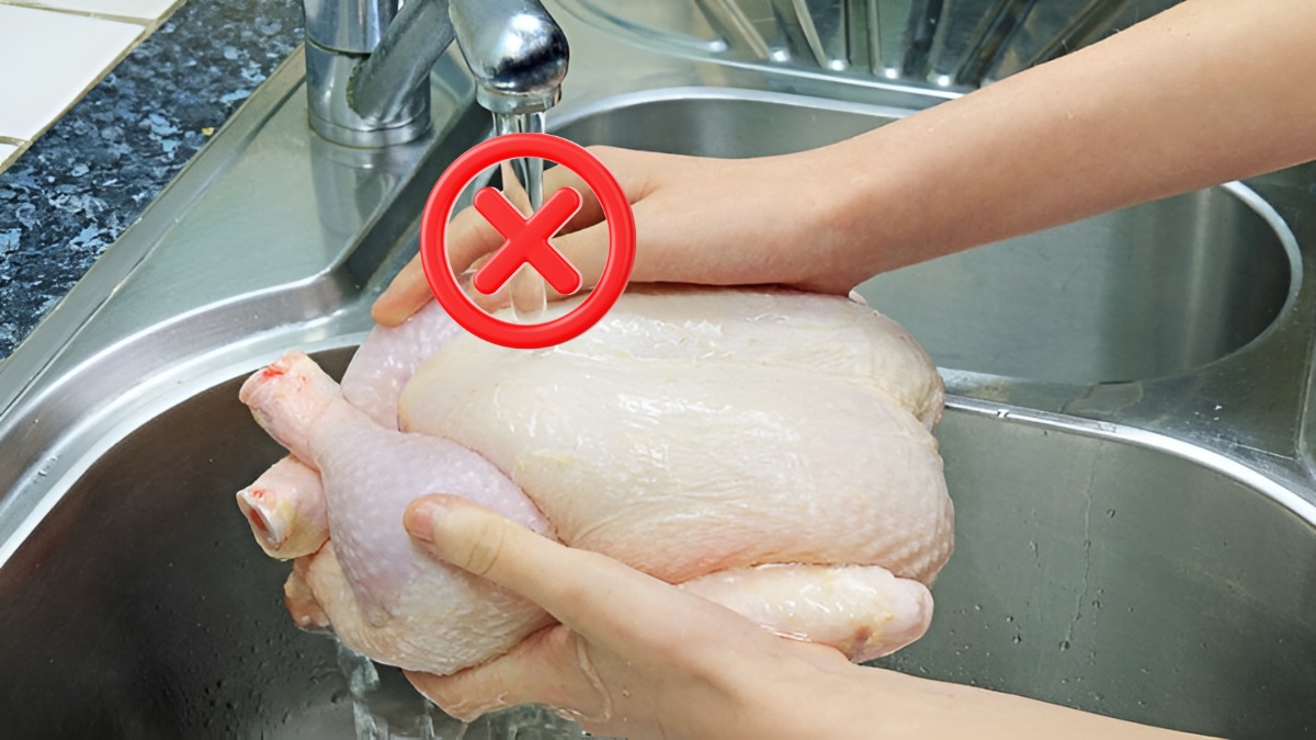 Cách bảo quản thịt gà sống trong tủ lạnh đúng cách