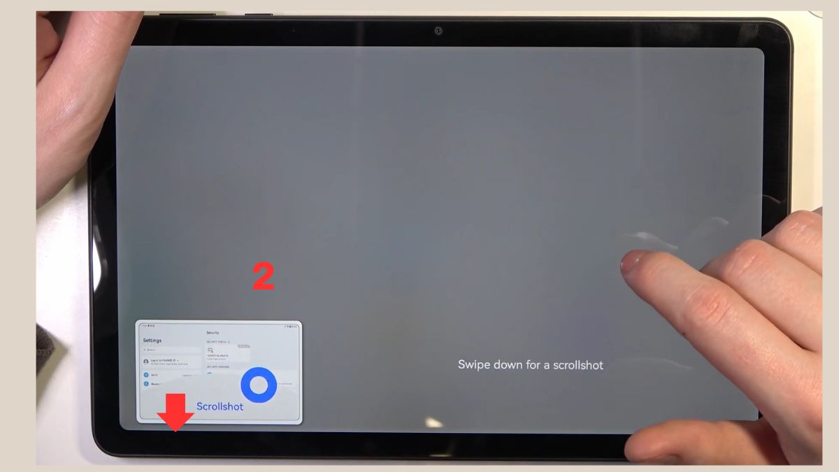 Dùng ngón tay chạm vào ảnh đó và kéo nhanh xuống
