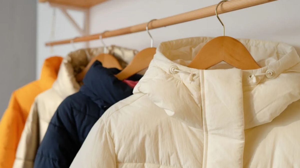 Giặt áo phao bằng máy giặt được không?