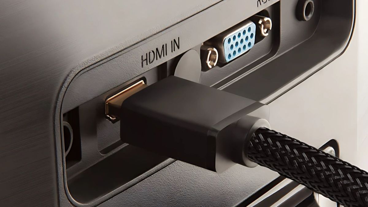 Kết nối thiết bị phát với cổng Input 