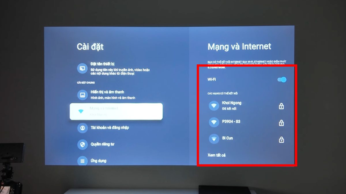 Kết nối máy chiếu với mạng Wi-Fi 