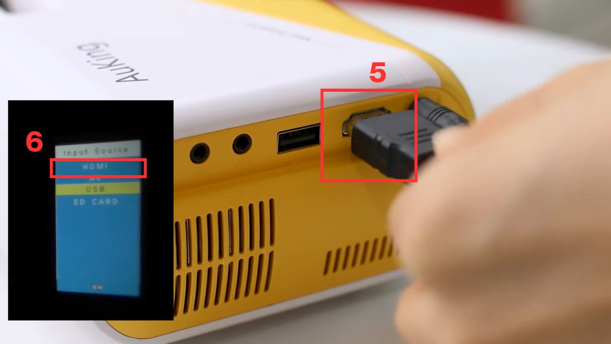 Cắm đầu cáp vào thiết bị, đầu HDMI cắm vào máy chiếu