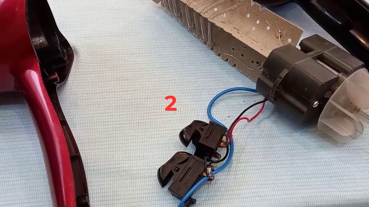 Kiểm tra cầu chì nhiệt và công tắc