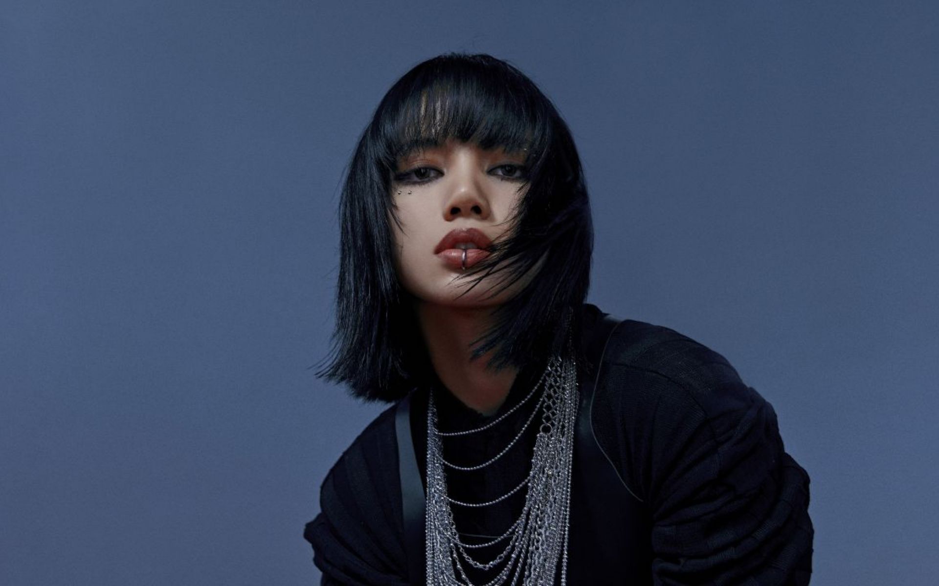 Hình nền Lisa ngầu cho iPad