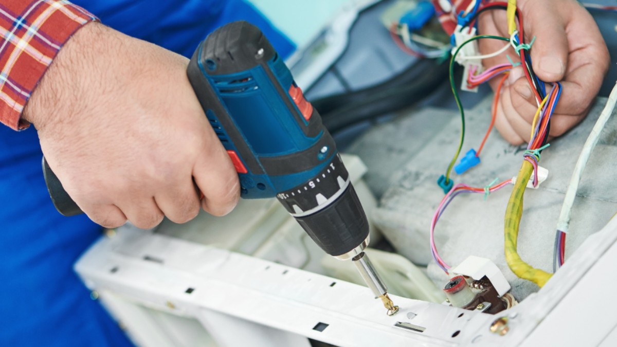 Mạch nguồn điều khiển bị lỗi điện áp